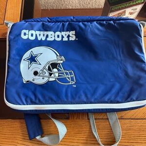Vintage Cowboys PYREX Food Carrying Case